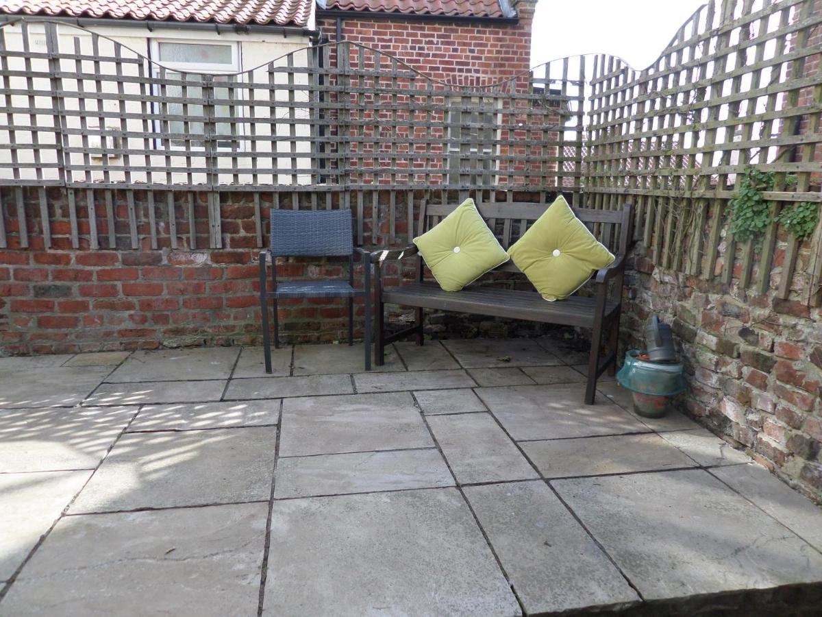 Award Winning Pet Friendly Paddock Holiday home Whitby