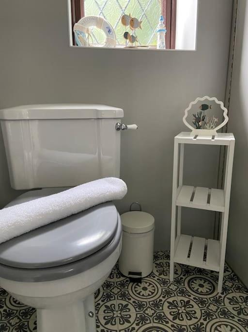Award Winning Pet Friendly Paddock Holiday home Whitby